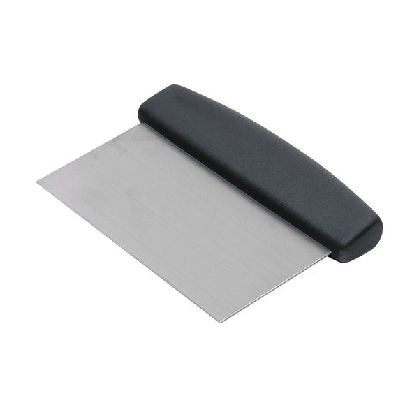 [BC-N05-045] Dough Scraper Black Handle 150 x 75mm