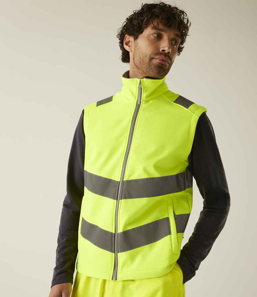 [RG560 YEL S] Regatta High Visibility Pro Contract Ablaze Soft Shell Bodywarmer (S, Yellow)