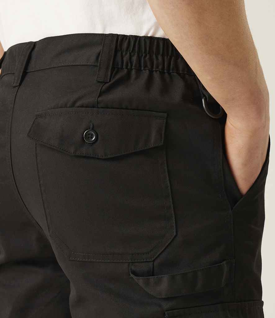 [RG291 BLK 28/R] Regatta Pro Cargo Trousers (28/R, Black)