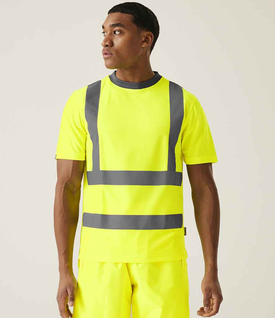 [RG554 YEL S] Regatta High Visibility Pro Contract T-Shirt (S, Yellow)