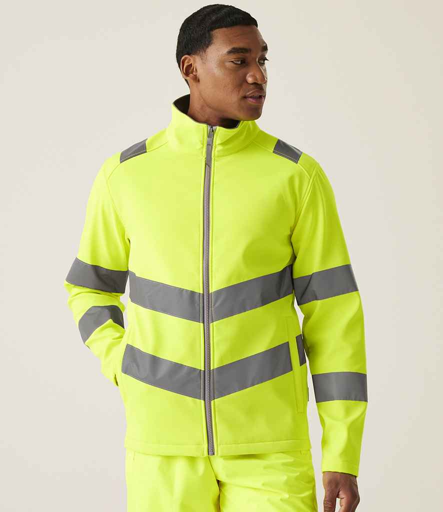 [RG557 YEL S] Regatta High Visibility Pro Contract Ablaze Soft Shell Jacket (S, Yellow)