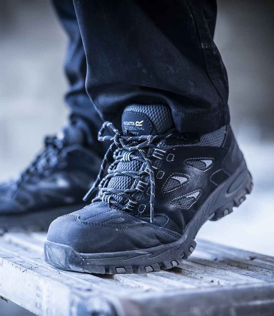 [RG597 BK/GR 6] Regatta Safety Footwear Mudstone S1P Safety Trainers (6, Black/Granite)