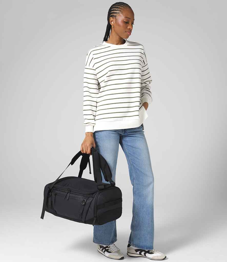 [QD544 BLK ONE] Quadra Zurich 35 Litre Hybrid Holdall
