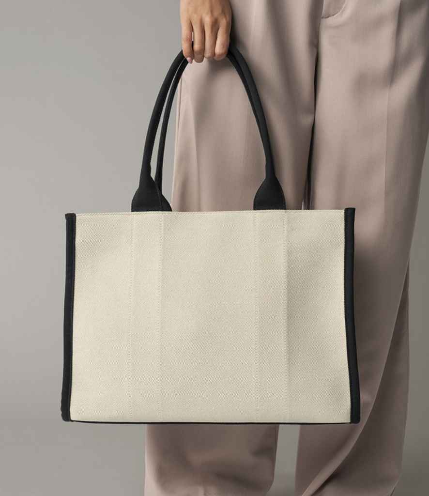 [QD633 NT/BK ONE] Quadra Puerto Large Tote Bag (Natural/Black)