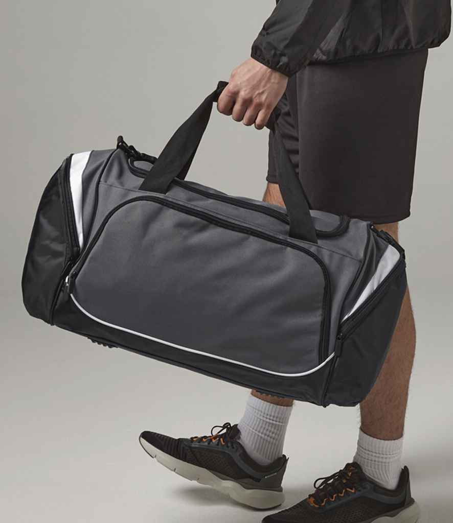 [QS270 FN/WH ONE] Quadra Pro Team Holdall (French Navy/White)