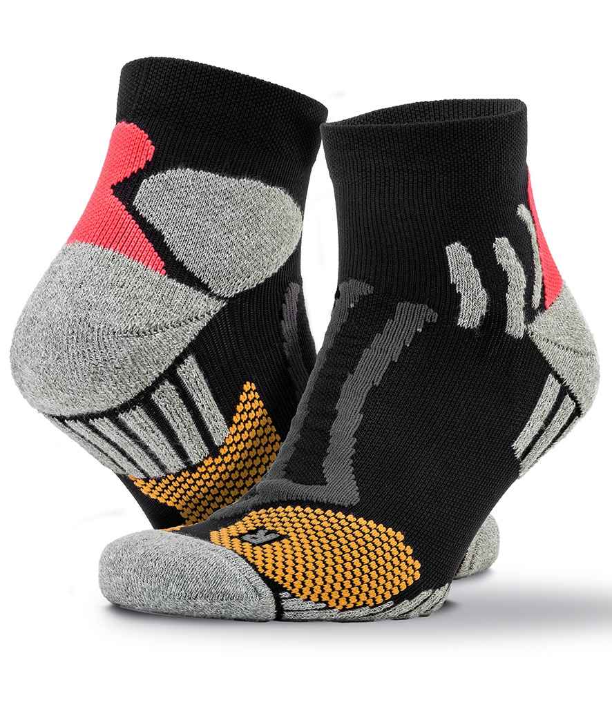 [SR294 BLK S/M] Spiro Technical Compression Sports Socks (S/M, Black)