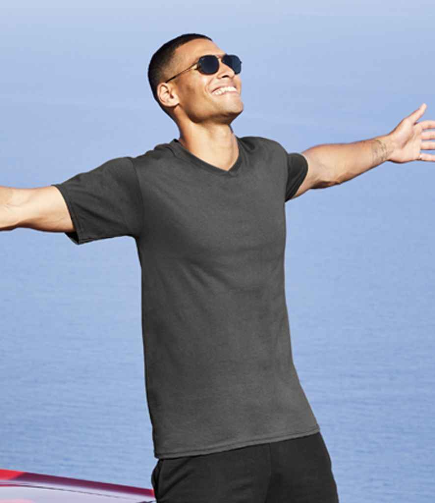 [SS7 AZR S] Fruit of the Loom V Neck Value T-Shirt (S, Azure)