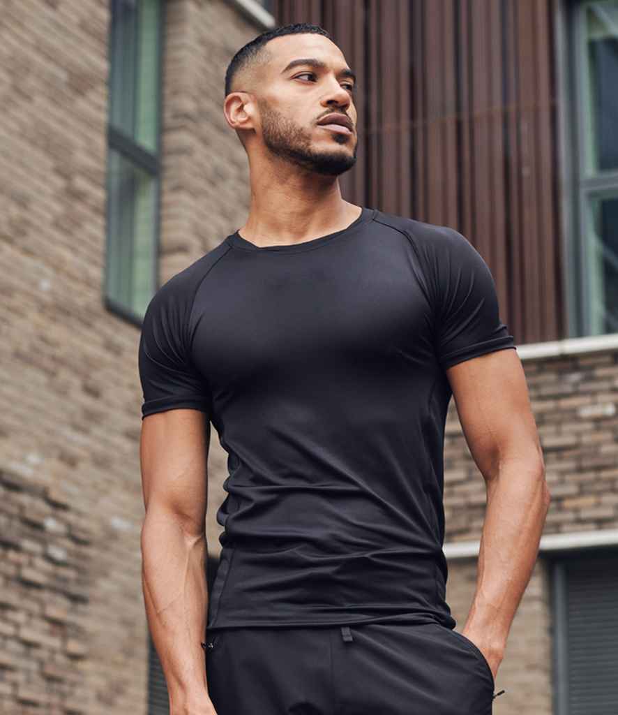 [TL515 BK/BK S] Tombo Slim Fit T-Shirt (S)
