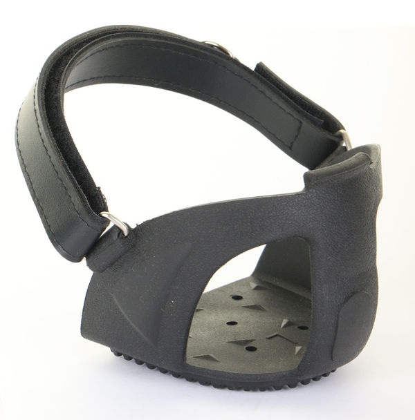 [BBICHGS] Beeswift Letz-U-Grip Heel Grips with Spikes (S)