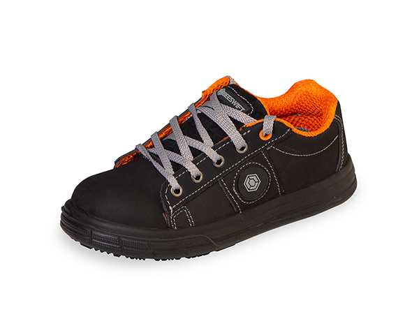 [CF1803] Beeswift Sneaker Trainer (3)