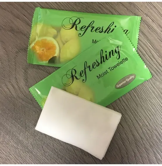 Deluxe Wet Towel Wipes in Lemon Fragance (1000)