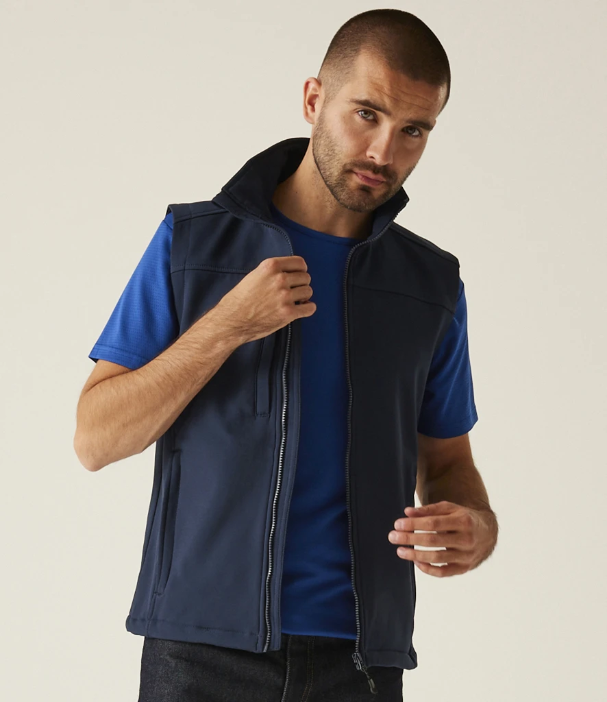 [RG154 NV/NV XS] Regatta Flux Soft Shell Bodywarmer (Navy/Navy, XS)